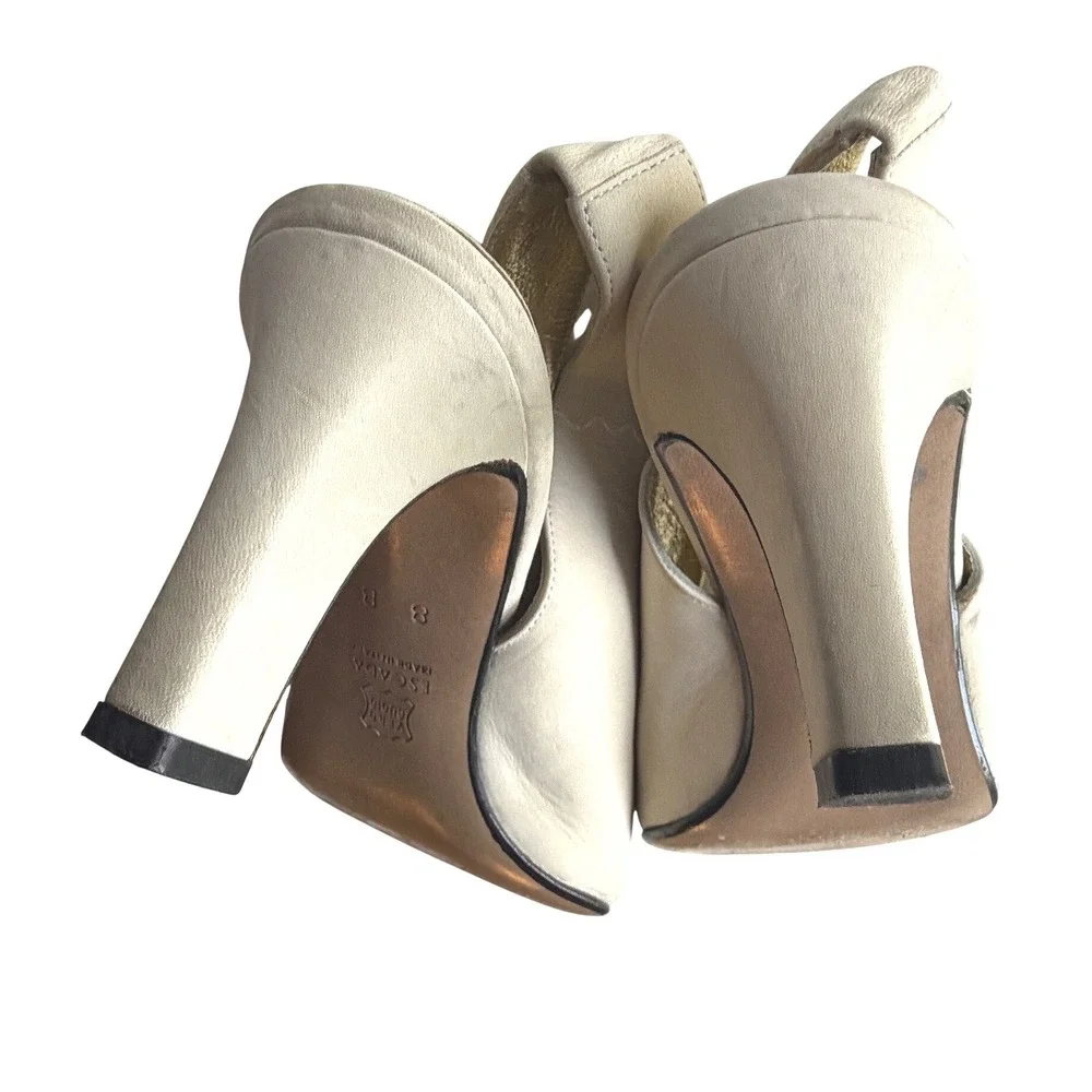 Escada Vintage Designer Peep Toe Slingback Cream Leather Heels Made Italy 8